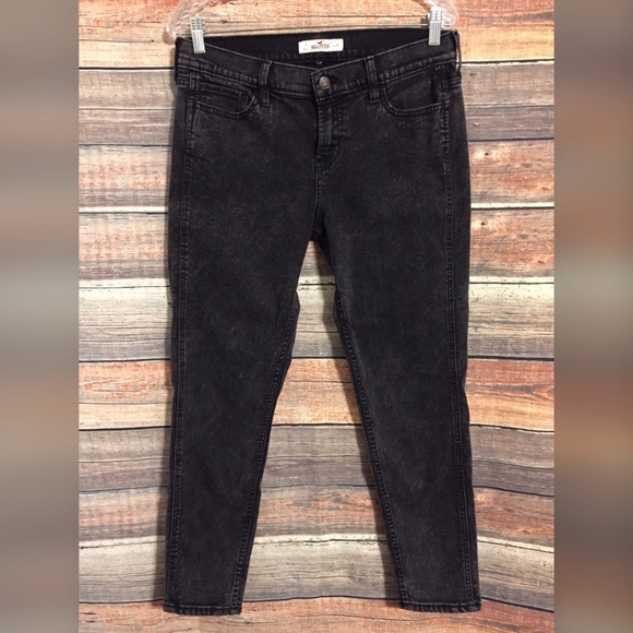 black jeans hollister